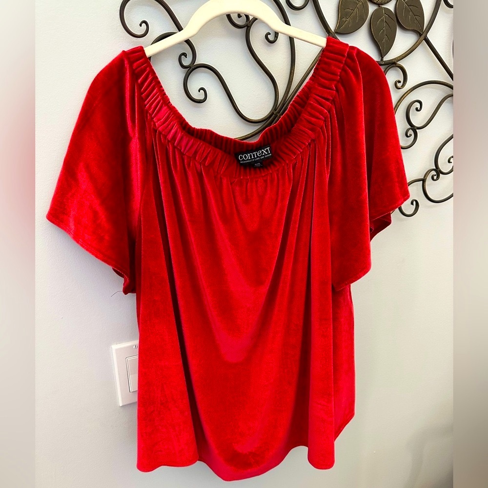 Gorgeous Red Velvet Short Sleeve Off the Shoulder Top NWOT Size XL
